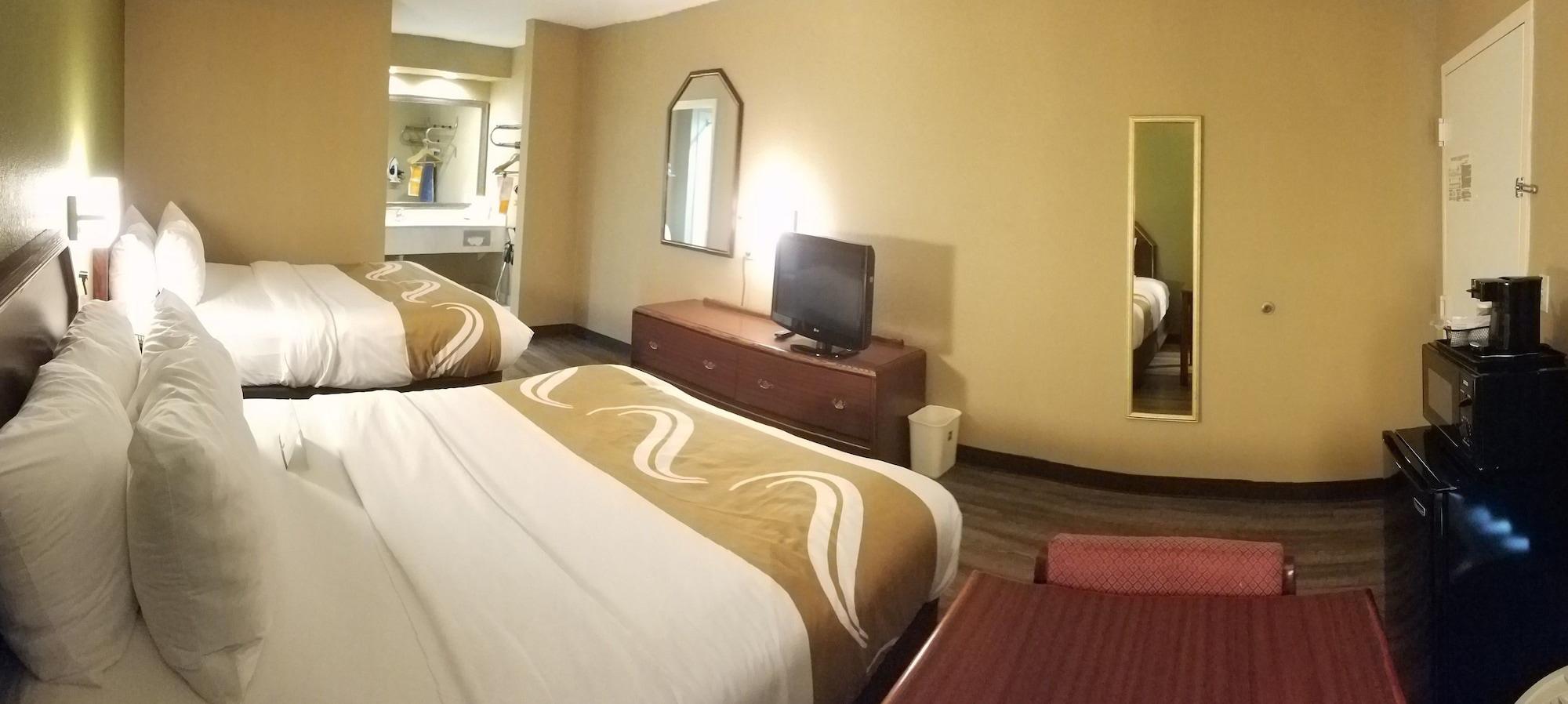 Quality Inn Александрия Екстериор снимка